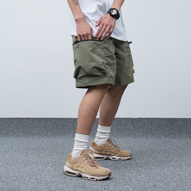 2024 Summer Retro Big Pocket Casual Workwear Shorts Men Loose Five Points