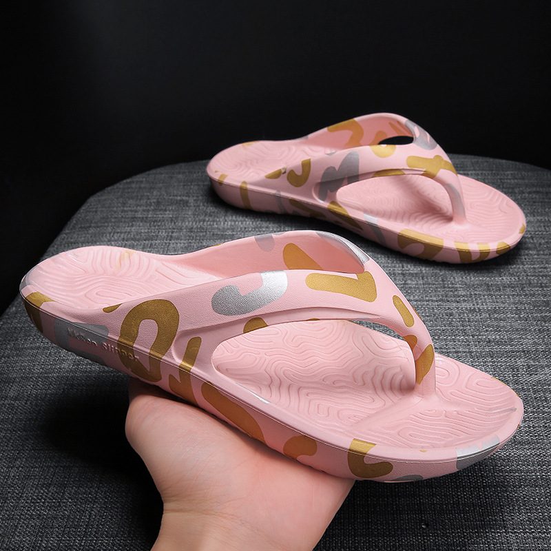 2024 Flip-flops For Menn Trendy Hjemmetøfler For Baderom Lett Pustende Strandsandaler Tøfler For Kvinner