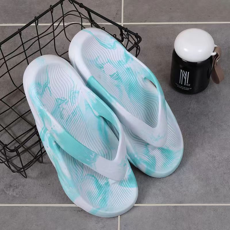 Flip-flops Herre Sommer Ny Streamer Gradient Blandet Farge Tykk Bunn Trendy Myk Sklisikre Sandaler Tøfler Sko