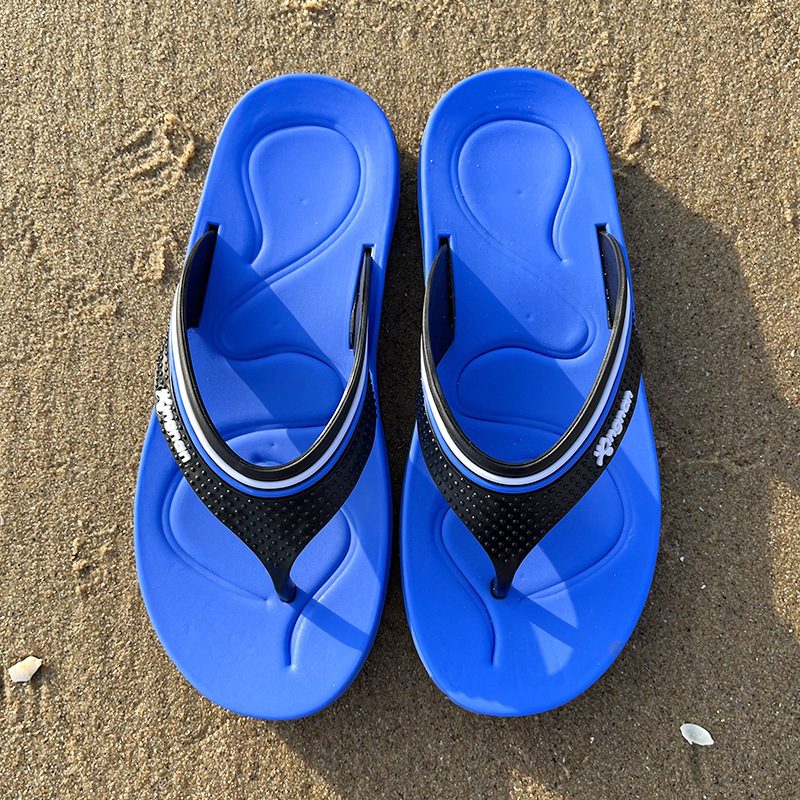 Flip Flops Sommer Sklisikre Slitesterke Fritidssandaler Tøfler Herretøfler Personlige Strandsko