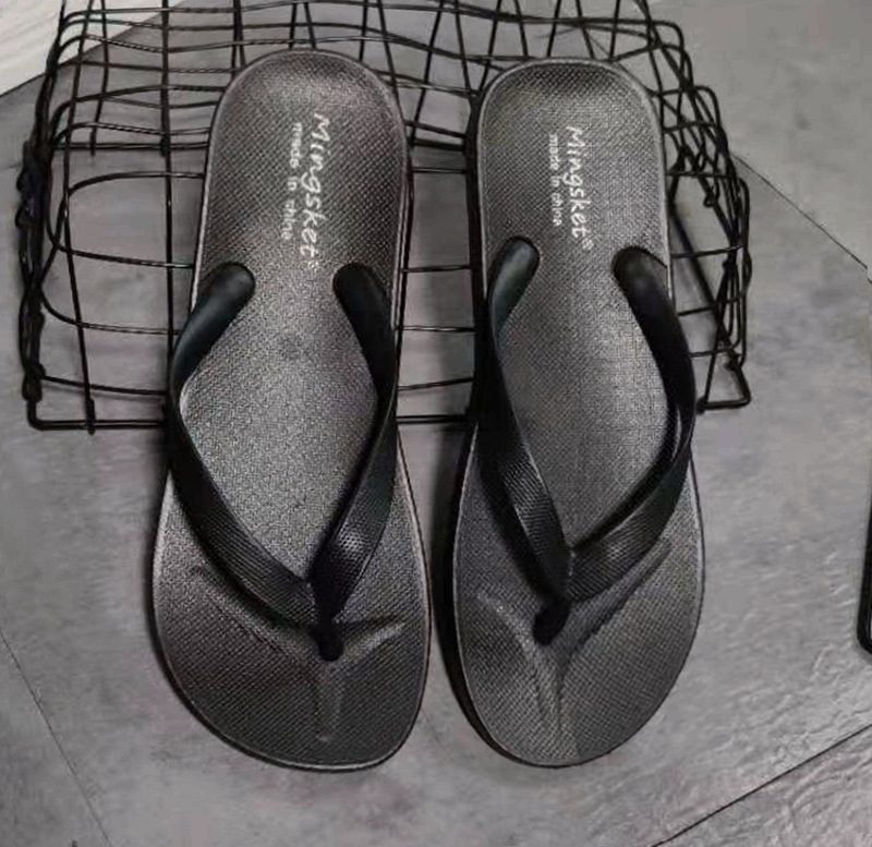 Menns Flip Flops Sommerstudenter Strandtrendy Mannlig Personlighet Trendy Sandaler Flipflops Utendørs Tøfler Sko