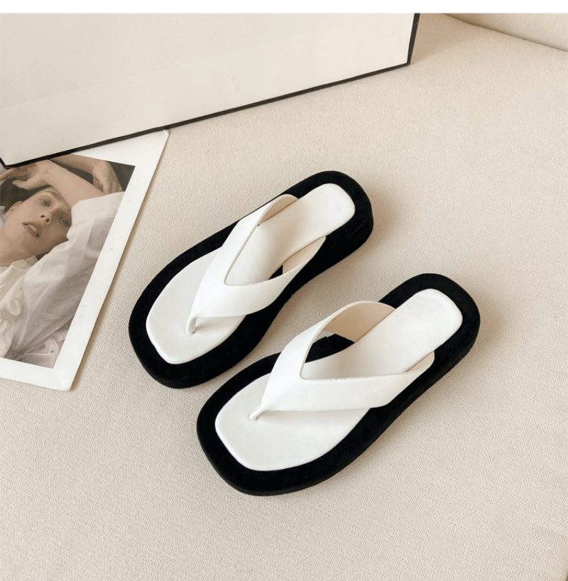 2024 Nye Vårsandaler Tøfler Flipflops For Kvinner Sandaler For Strand Med Flat Bunn