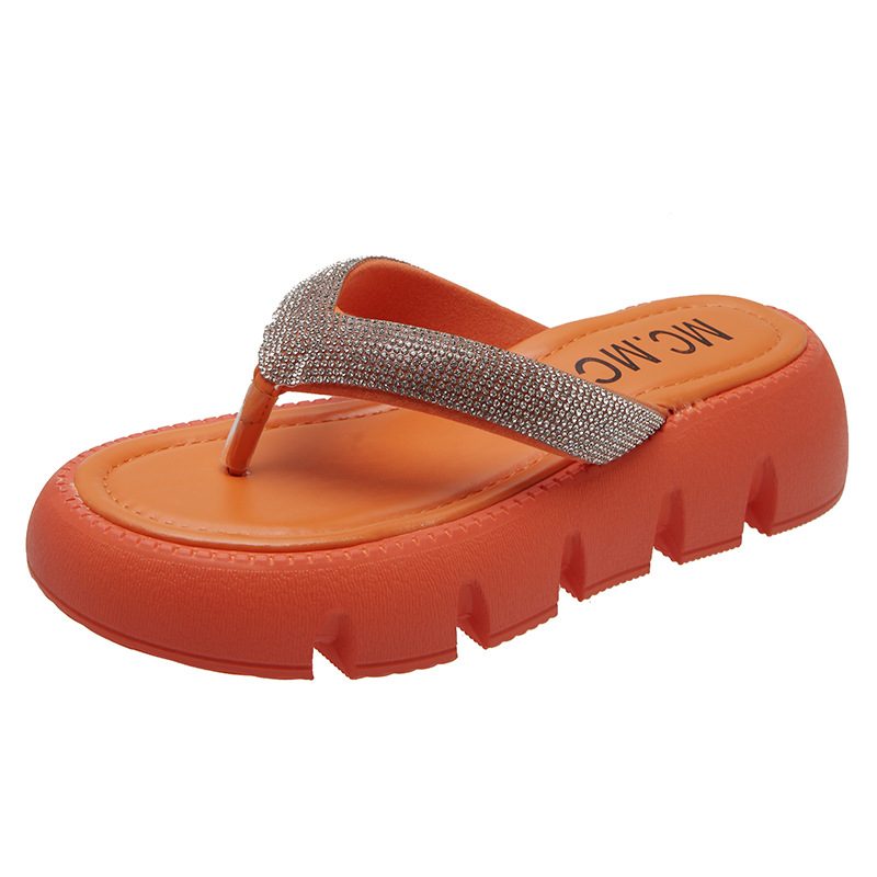 Rhinestone Tykk Bunn Flip Flops Kvinners Sommer 2024 Ny Mote Klype Plattform Sandaler Tøfler Går Ut For Å Øke Høyden