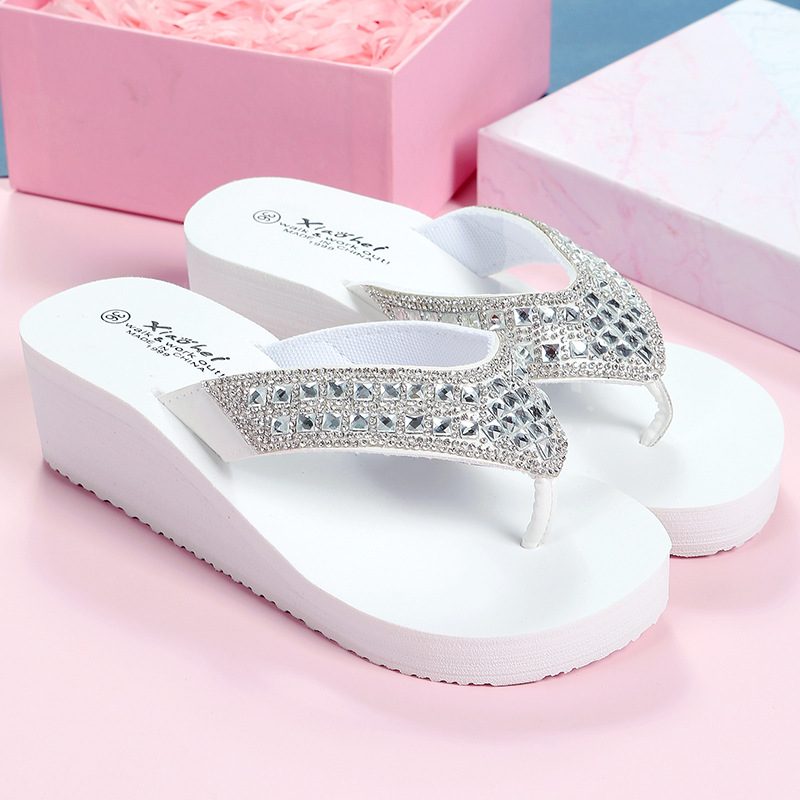 Tøfler Dame Sommer Rhinestone Sandaler Sko Jenter Mote Ferie Strand Sko Kile Plattform Sko Flip Flops