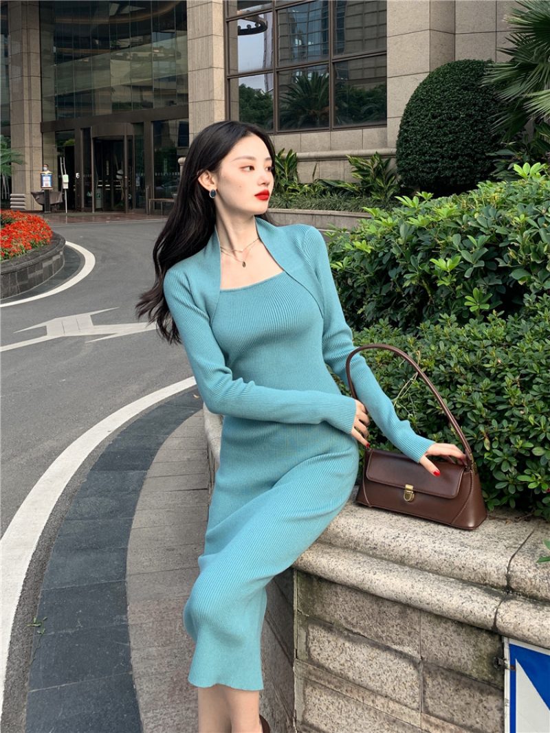 Retro Temperament Square Neck Slim Knee Dress