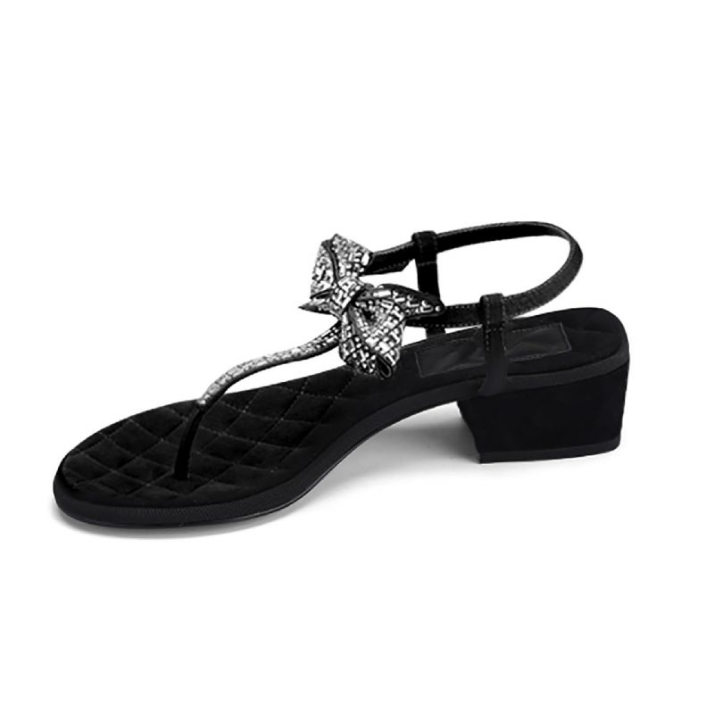 2024 Sommer Ny Stil Tykk Hæl Rhinestone Bowknot Flate Klypesandaler Strandsandaler For Kvinner