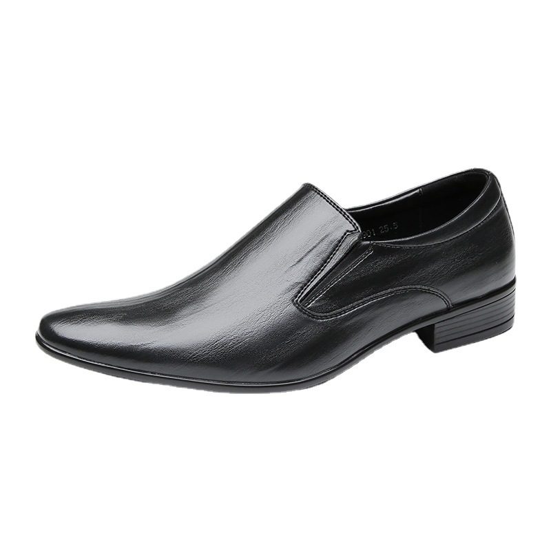 2024 Nye Uformelle Slip-on Business Formell Kjole Sko Mannlig Gentleman Loafers Pustende Tidevann