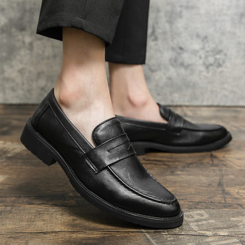 Kjolesko Herre 2024 Vår Og Høst Nye Slip-on Retro Set-fots Rundtå Loafers Uformelle Herresko