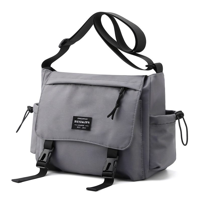 2024 Ny Trendy Messenger Bag For Menn Med Verktøy Skulder Bag Mote Bag For