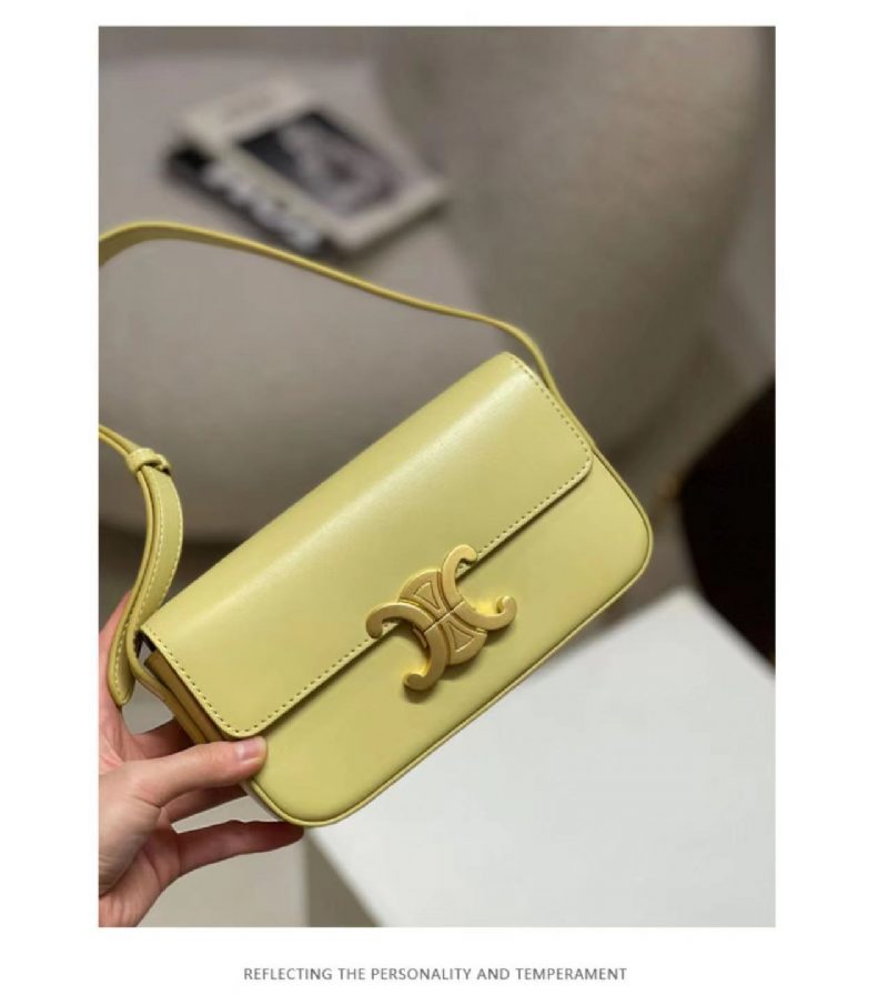 Sommeren 2024 Ny Advanced Texture Underarm Bag Baguette Bag One Shoulder Handbag Female Bag