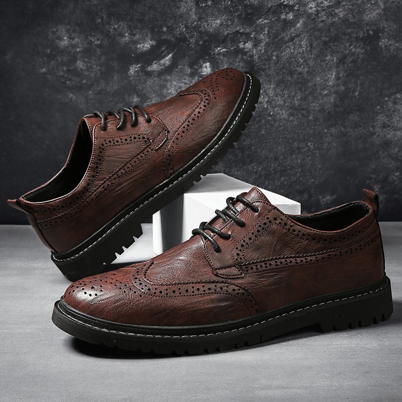 2024 Four Seasons Fashion Herresko Brogue Shoes Trendy Youth Herre Dress