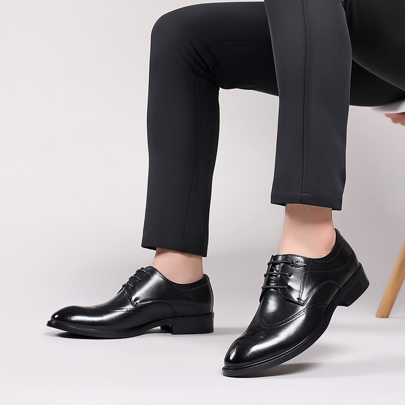 Brogue Sko Utskårne Herresko Trendy Retro Ny Fritidsklær Sko Herre Spiss Skinn Svart Business Bryllup Sko For Menn