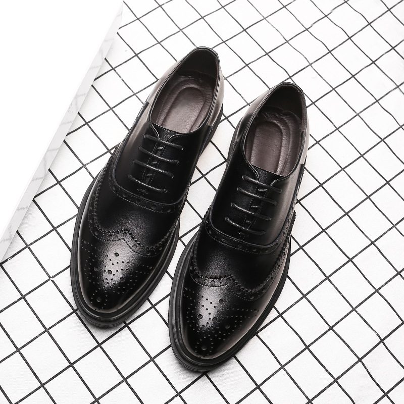 Menns Retro Business Formell Kjole Mote Sko Casual Flate Sko Brogue Sko Trendy Sko Sko