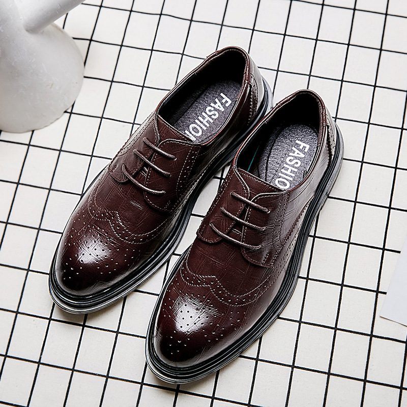 Herre Kjole Sko Ny Vår Ungdom Svart Business Casual Trend Brogue Sko Utskåret