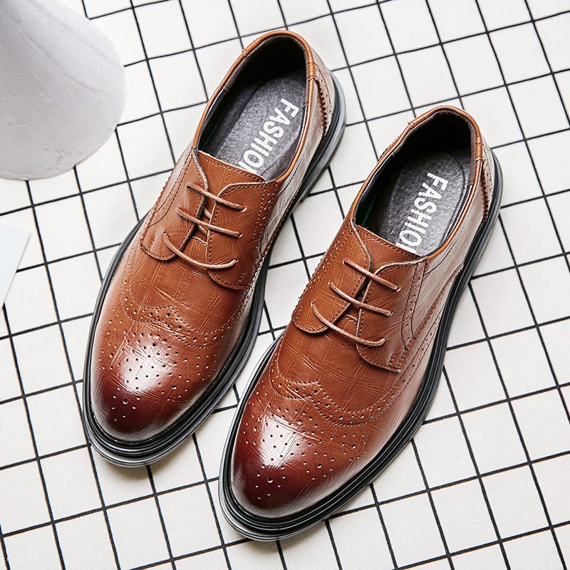 Herre Kjole Sko Ny Vår Ungdom Svart Business Casual Trend Brogue Sko Utskåret