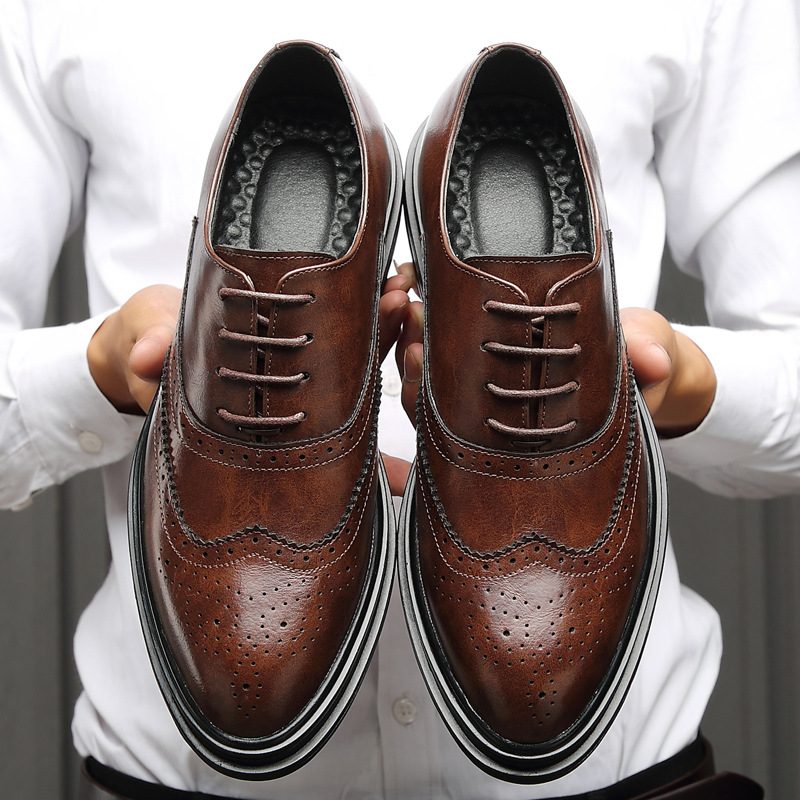 Høst Menns Kjole Sko Spisse Tå Sko Menn Brogue Sko Trend Sko Ungdom Business Casual Dress Sko