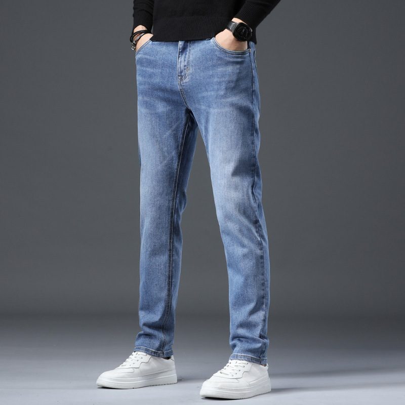 2024 Lys Farge Tynne Jeans For Menn Stretch Slim Fit Rett Mote Uformell