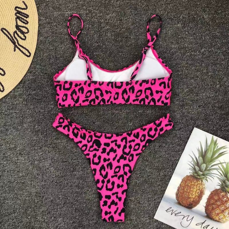 Sexy Leopard Bikini Badetøy Stock Rett Hår